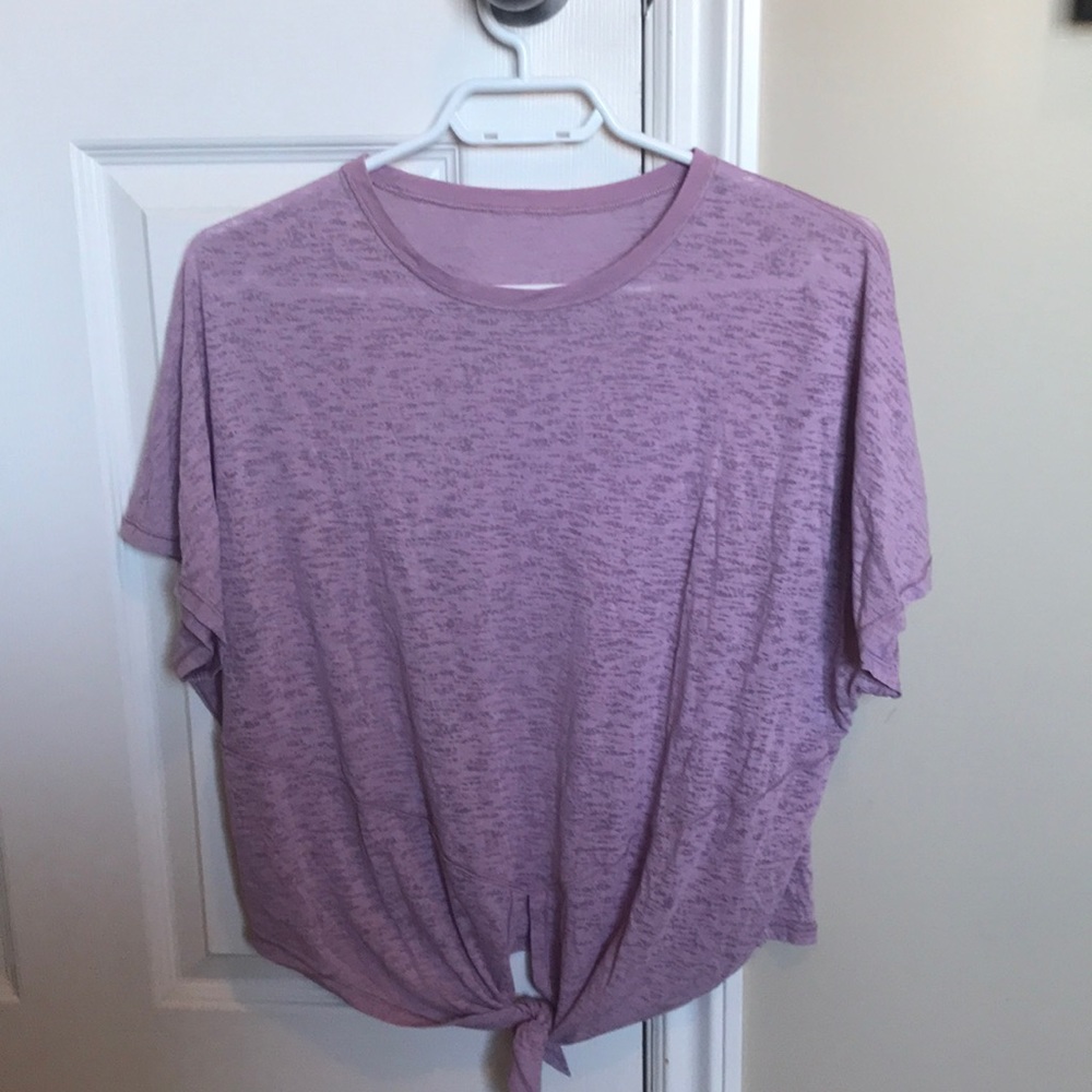 Oversized Lululemon tshirt
